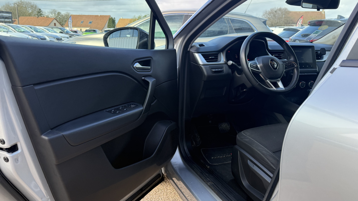 Renault Captur — 12