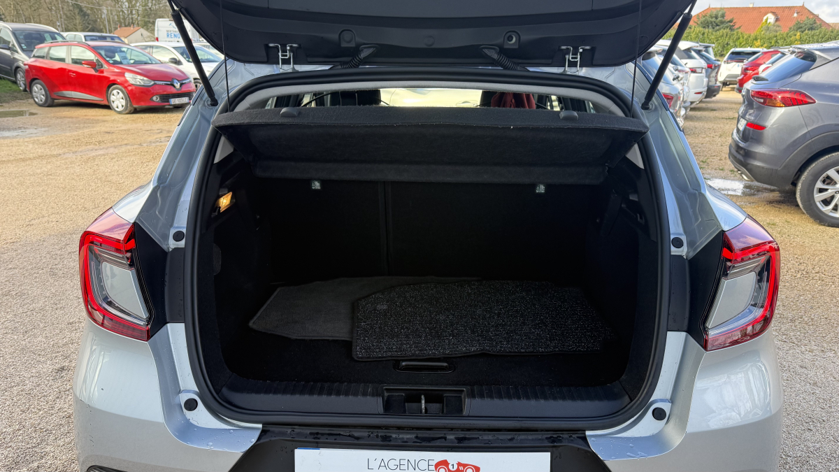 Renault Captur — 18