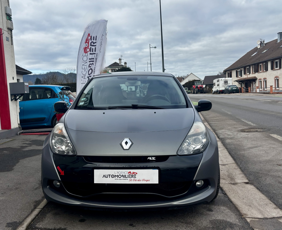 Renault Clio — 2