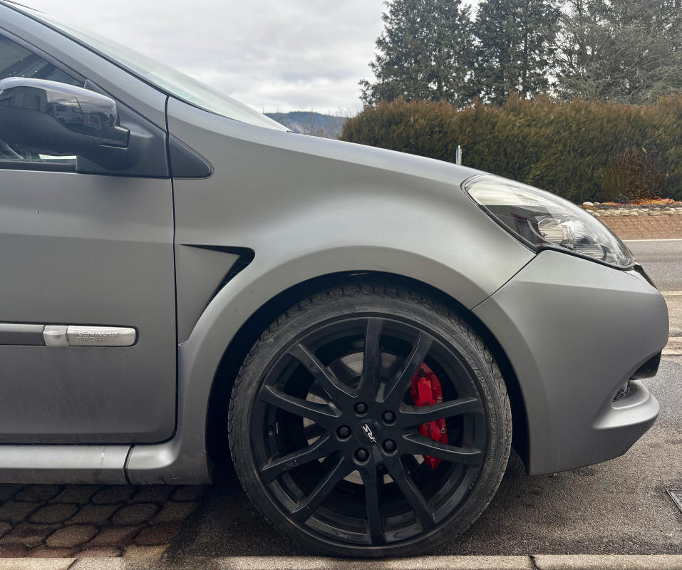 Renault Clio — 9