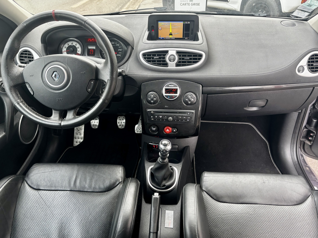Renault Clio — 14