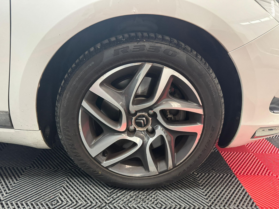 Citroen DS5 — 28