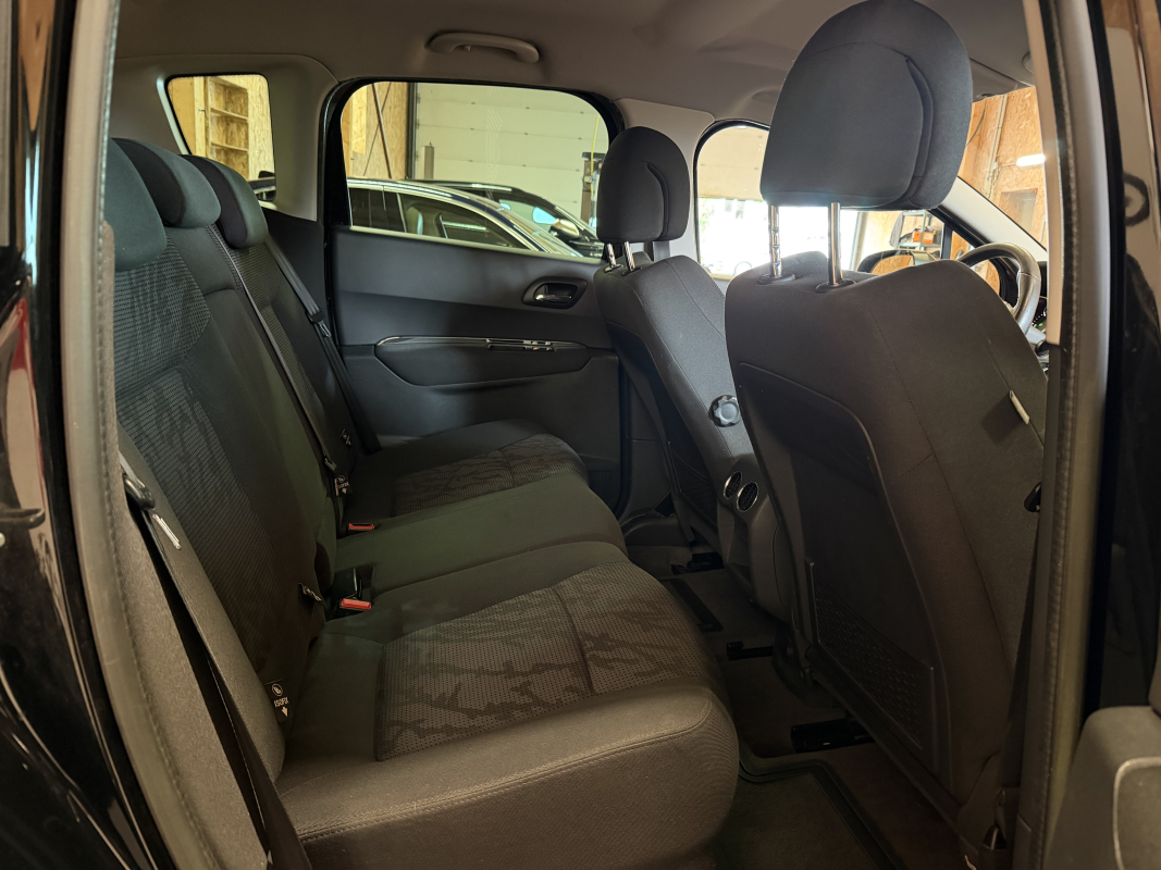 Peugeot 3008 — 17