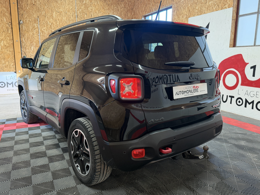 Jeep Renegade — 3