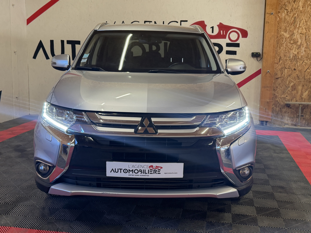 Mitsubishi Outlander — 7