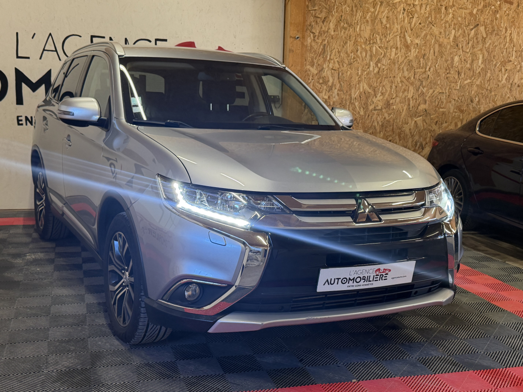 Mitsubishi Outlander — 6