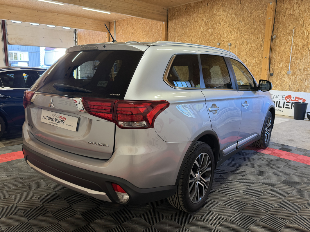 Mitsubishi Outlander — 5