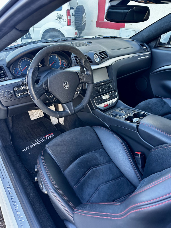 Maserati Granturismo — 12