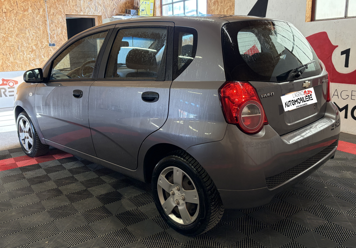 Chevrolet Aveo — 3