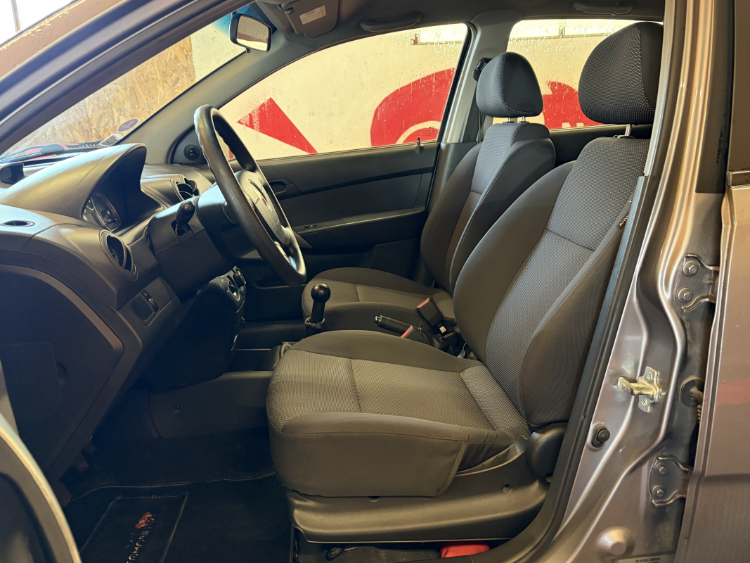 Chevrolet Aveo — 11