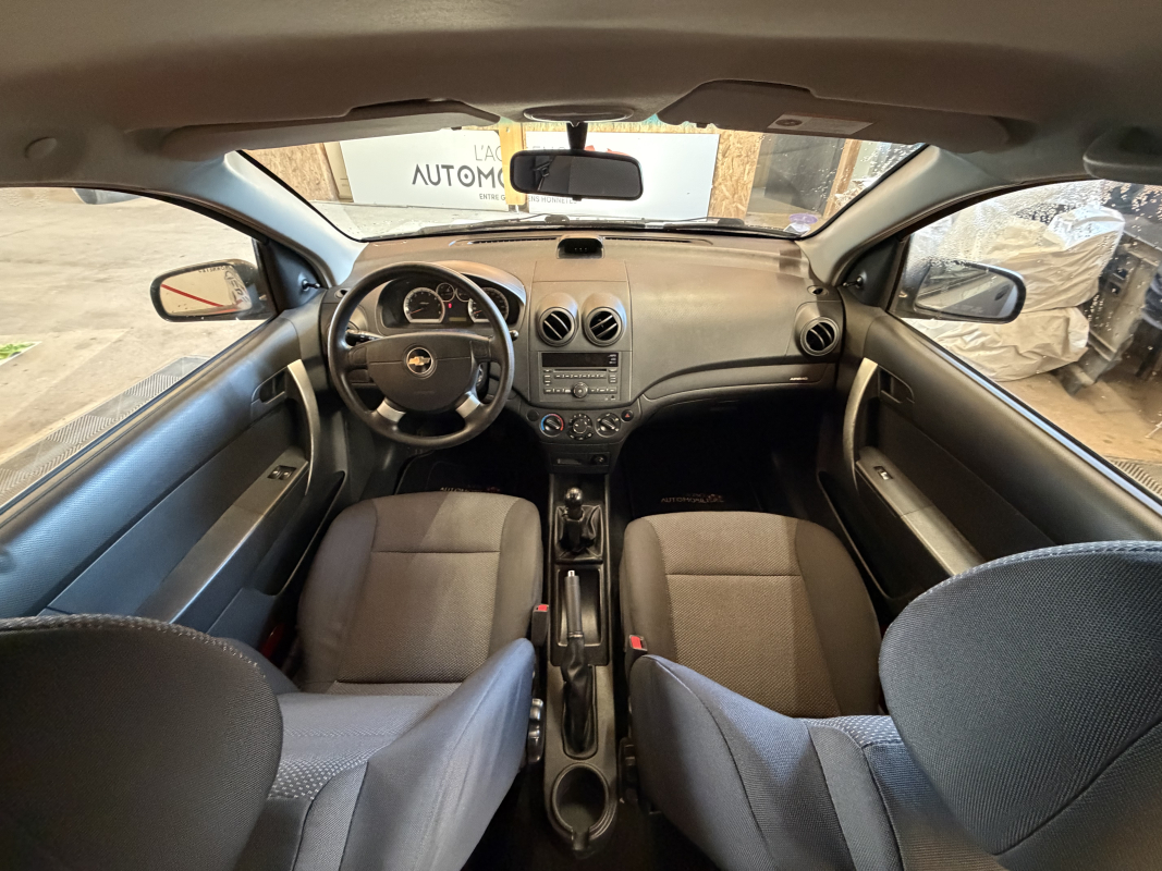 Chevrolet Aveo — 17