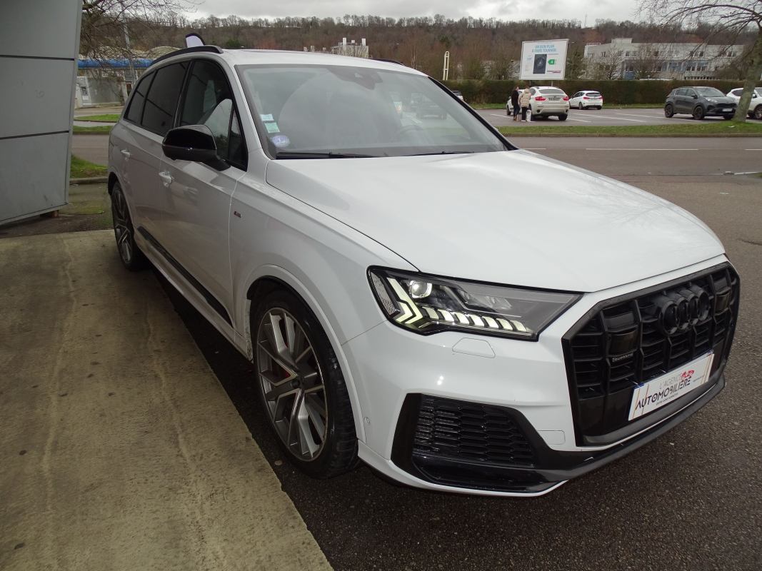 Audi Q7 — 5