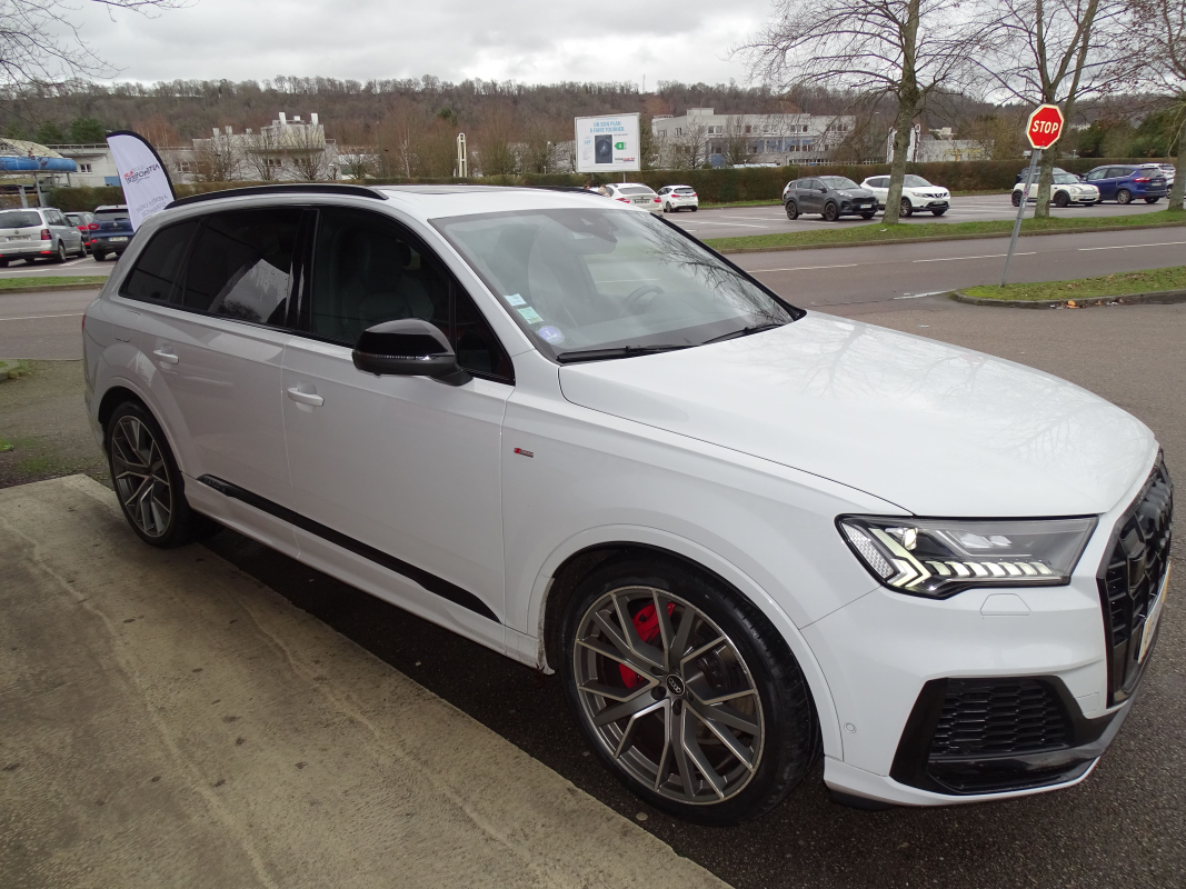 Audi Q7 — 6
