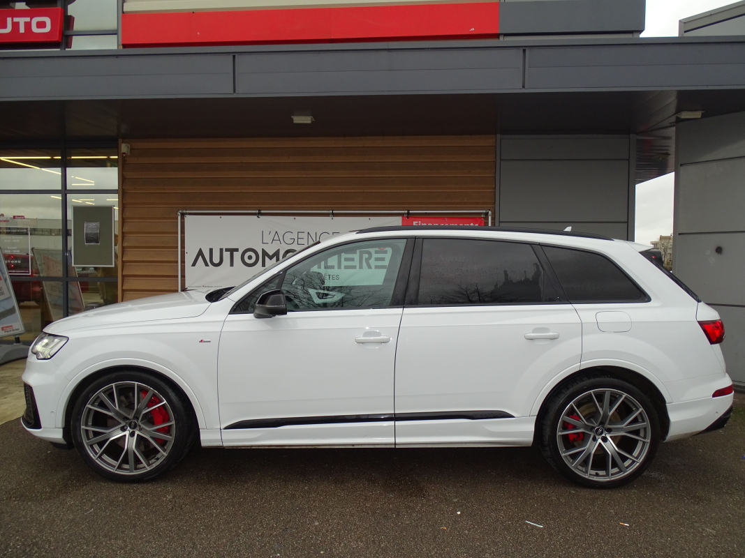 Audi Q7 — 10
