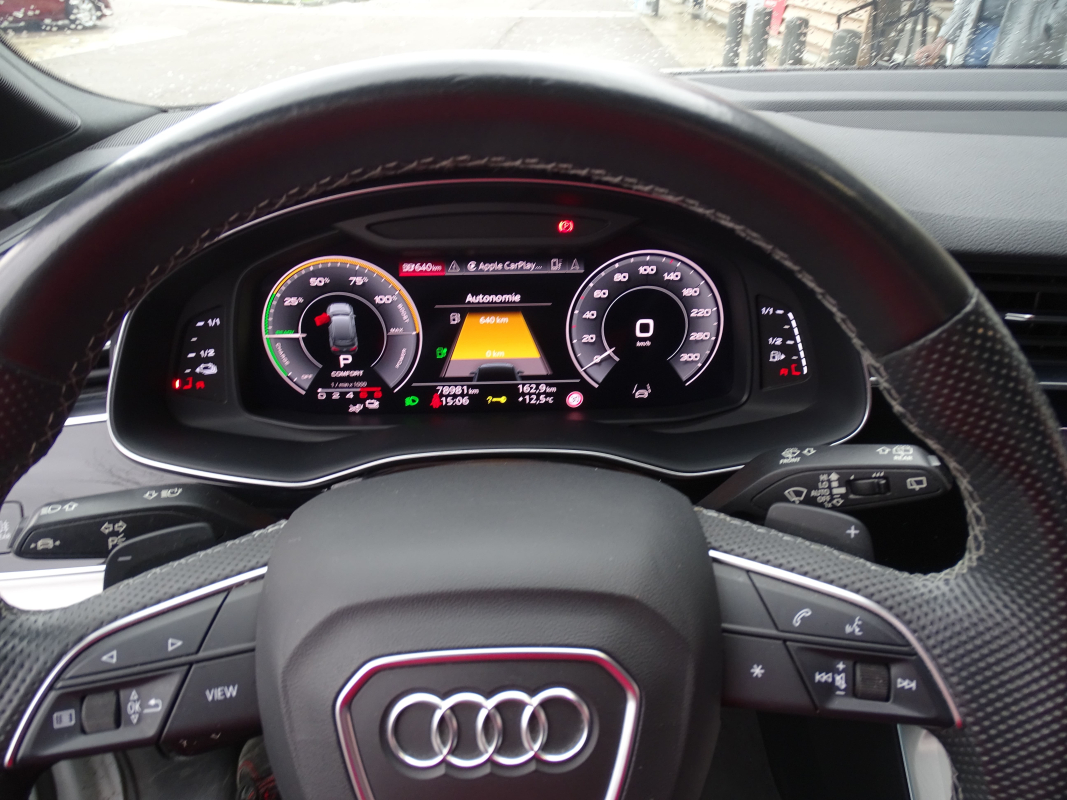 Audi Q7 — 26