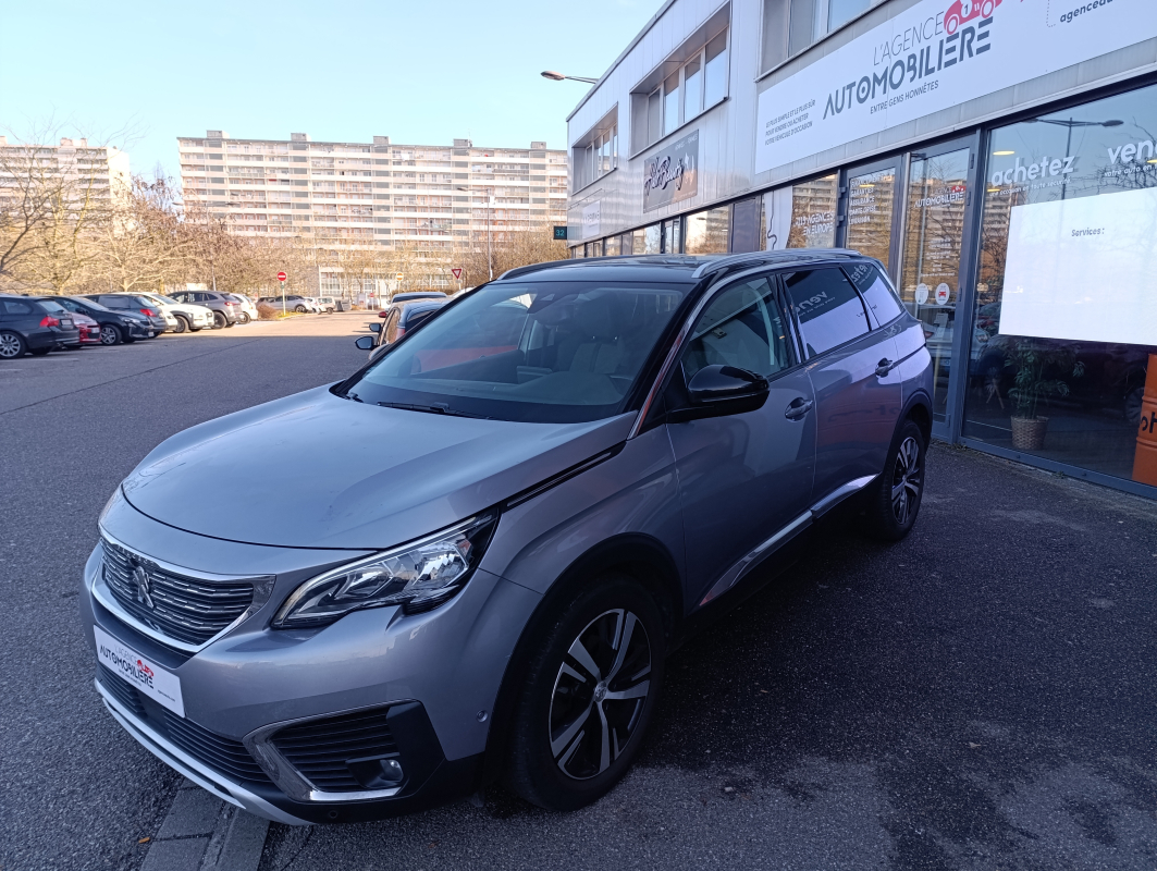 Peugeot 5008 — 4