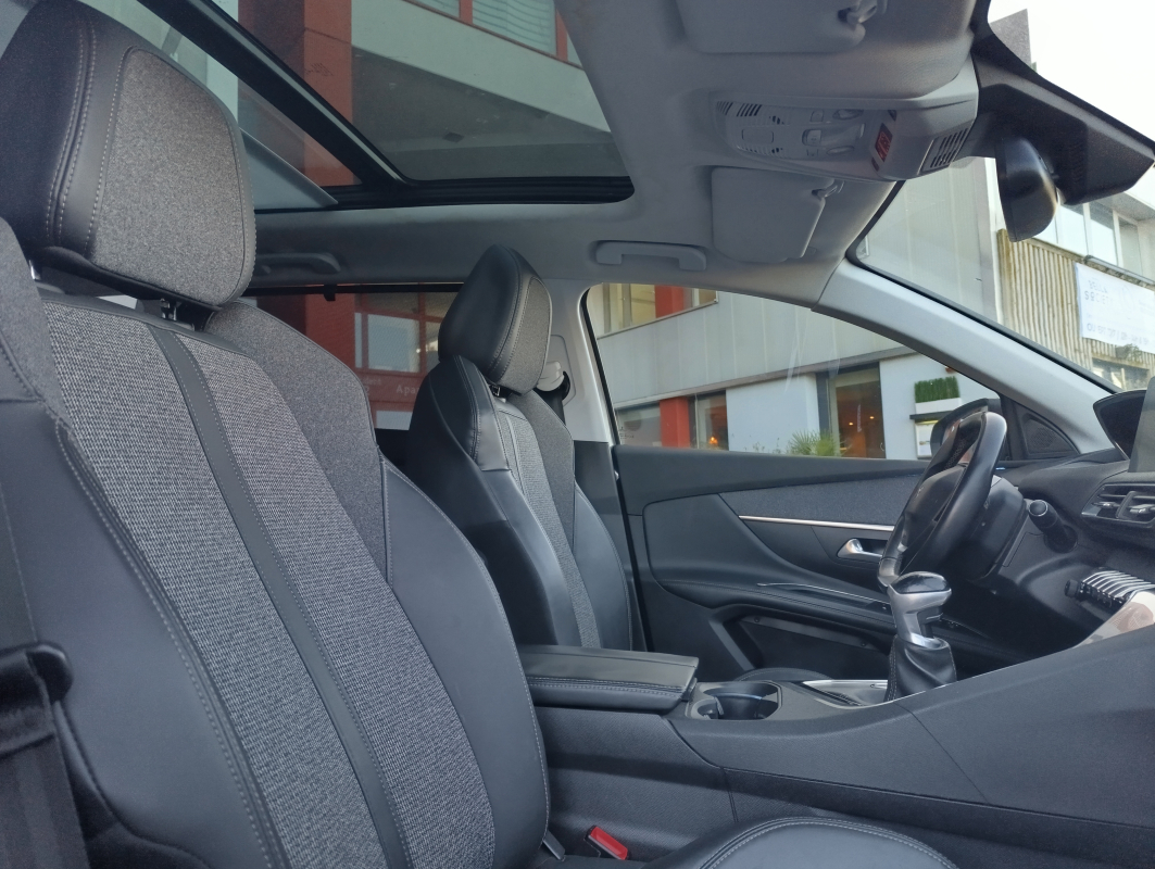 Peugeot 5008 — 11