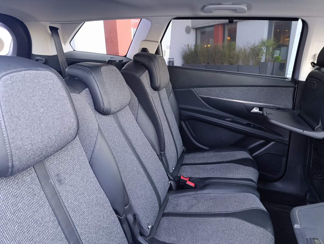 Peugeot 5008 — 17