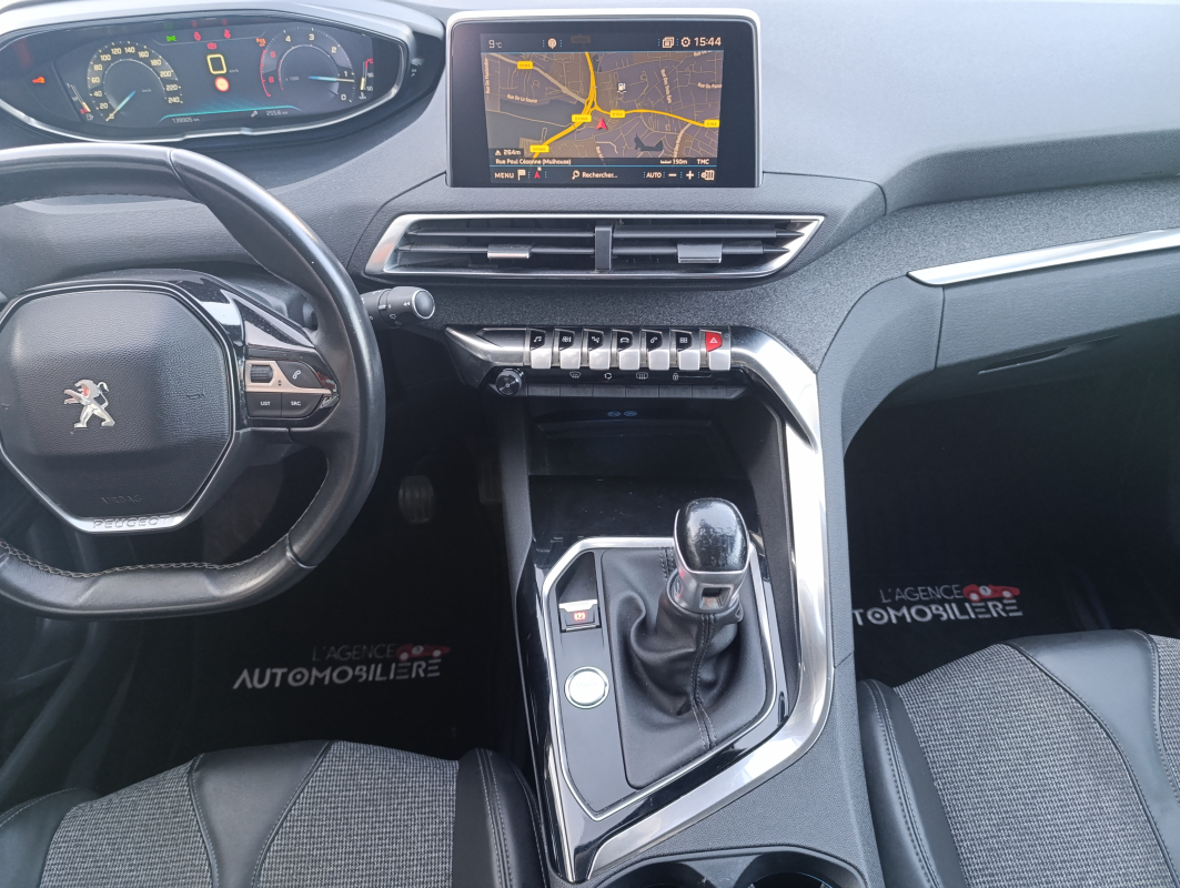 Peugeot 5008 — 22