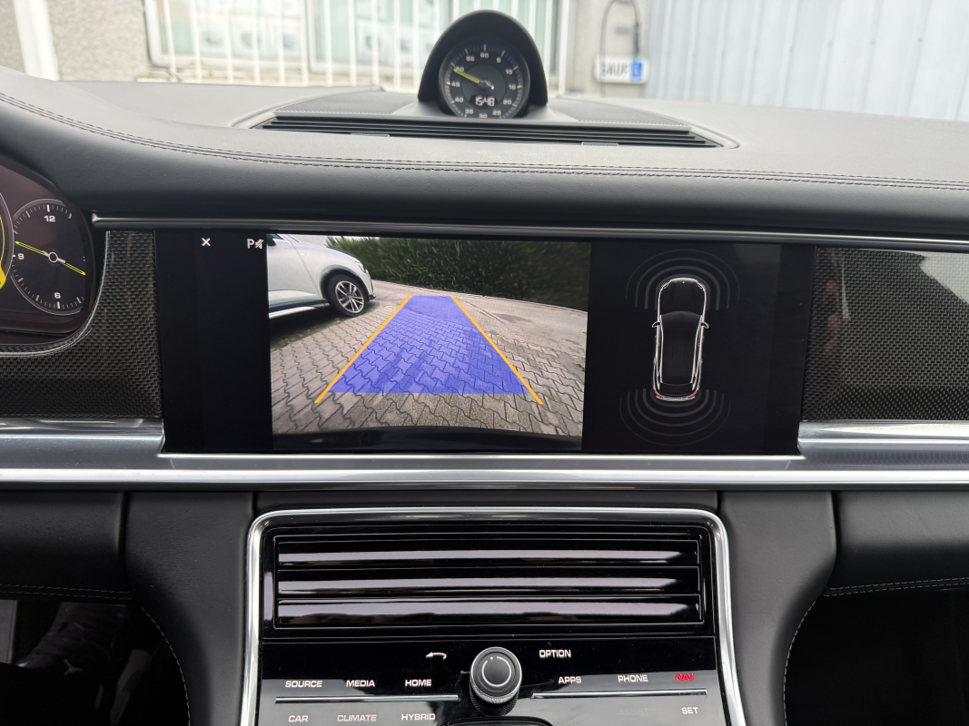 Porsche Panamera — 20