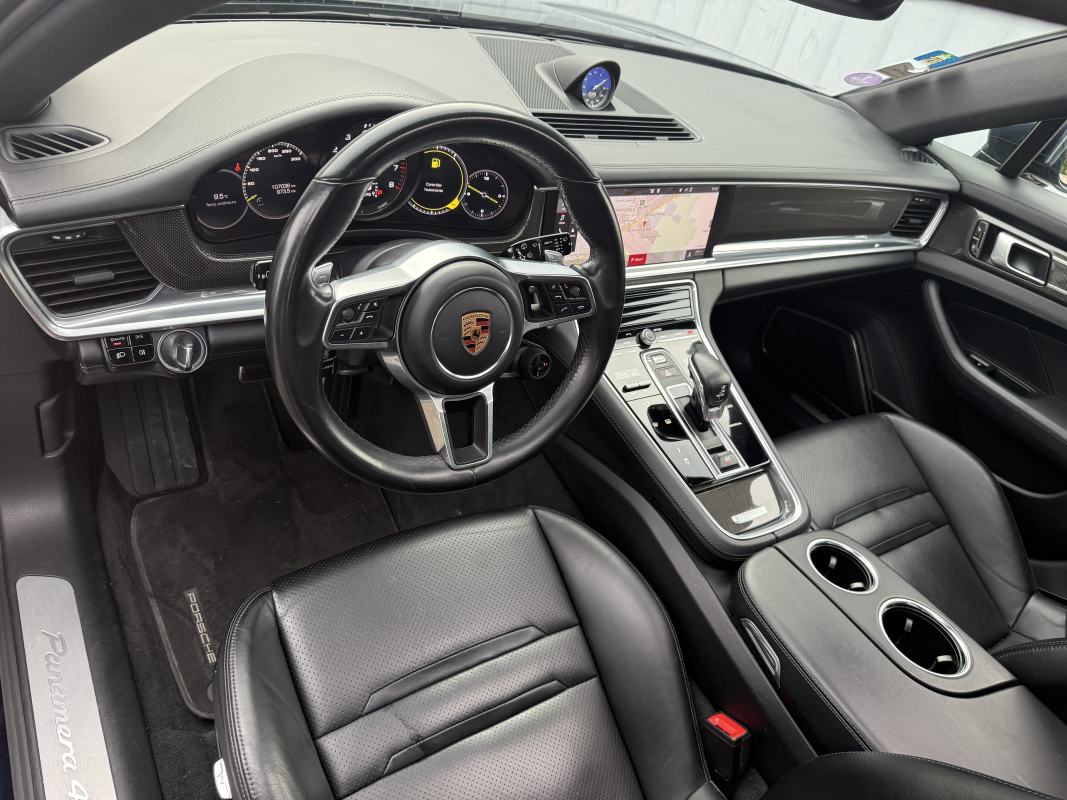 Porsche Panamera — 13