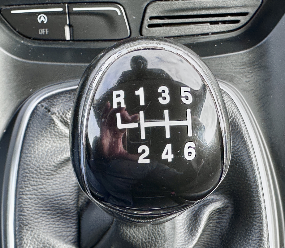 Ford Kuga — 27