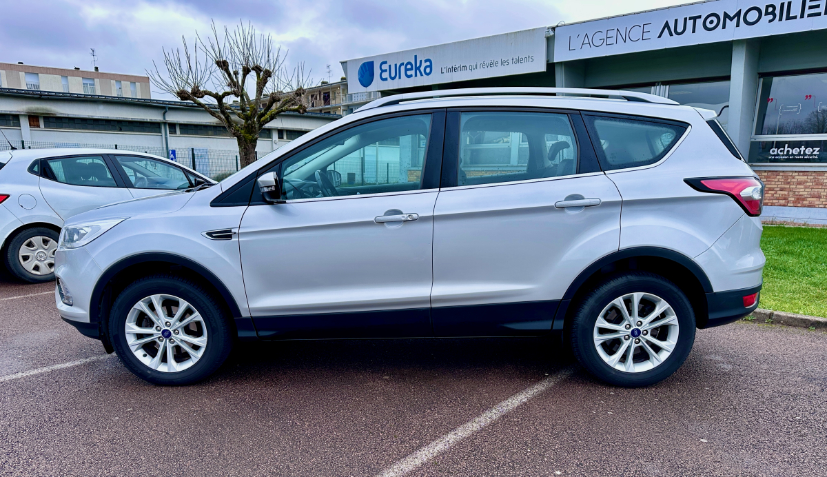 Ford Kuga — 8