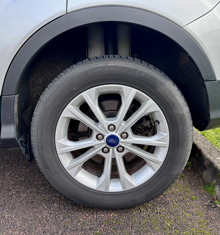 Ford Kuga — 29