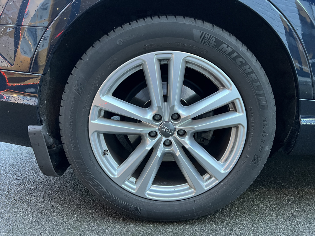 Audi Q7 — 31
