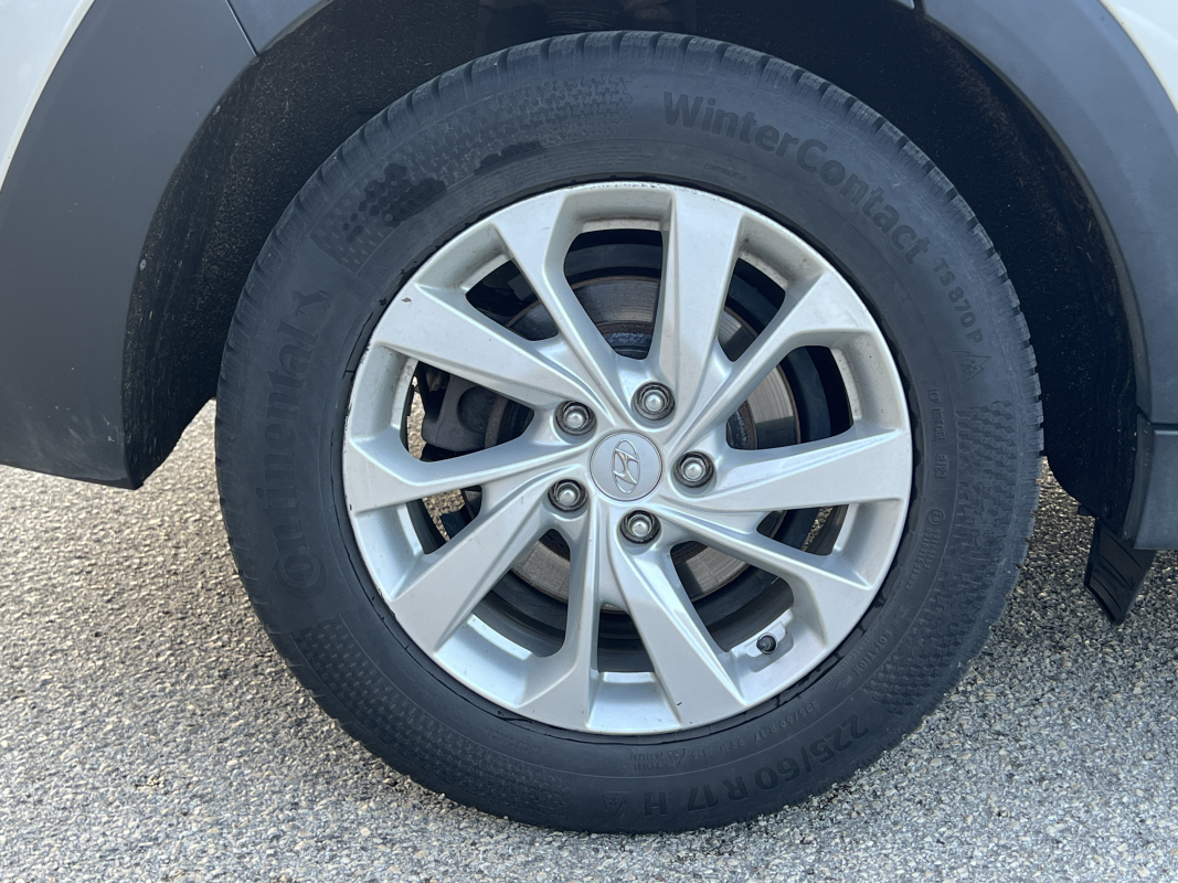 Hyundai Tucson — 30