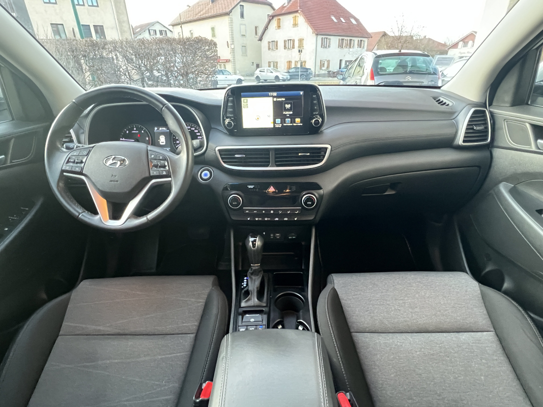 Hyundai Tucson — 10