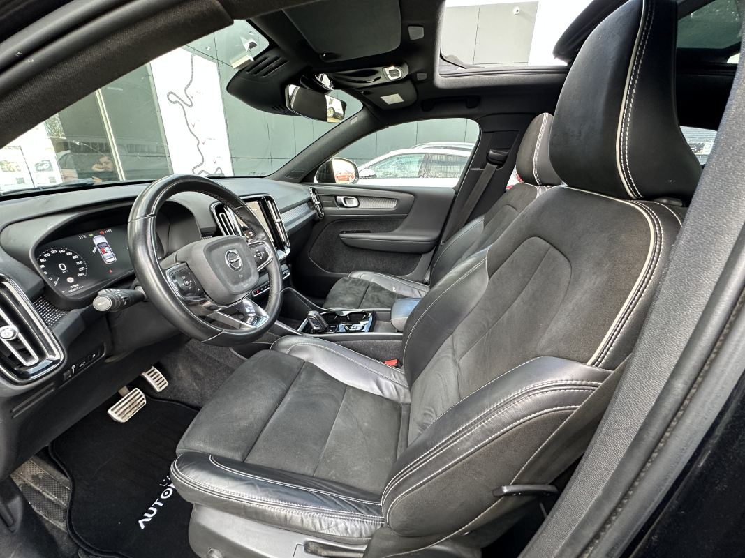 Volvo XC40 — 7