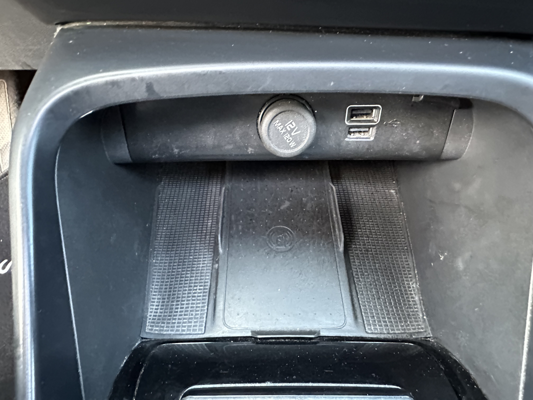 Volvo XC40 — 23