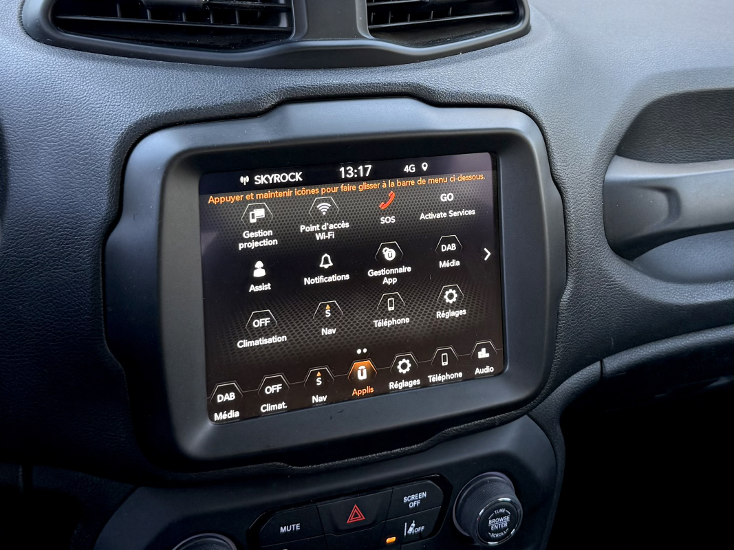 Jeep Renegade — 11