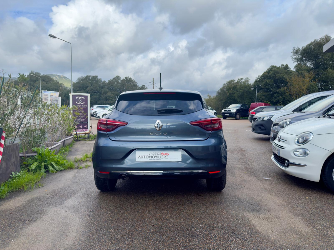 Renault Clio — 5