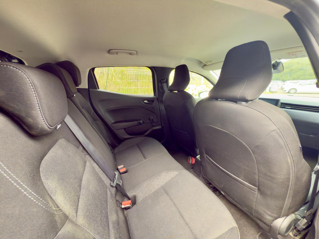 Renault Clio — 9
