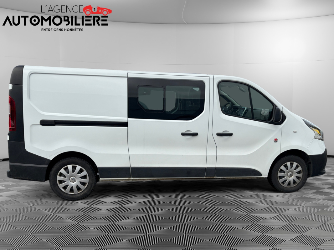 Renault Trafic — 8