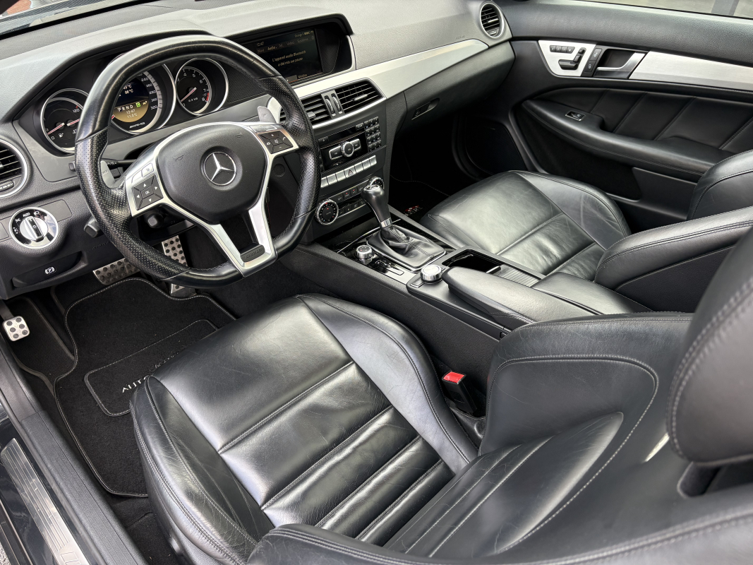 Mercedes Classe C — 15