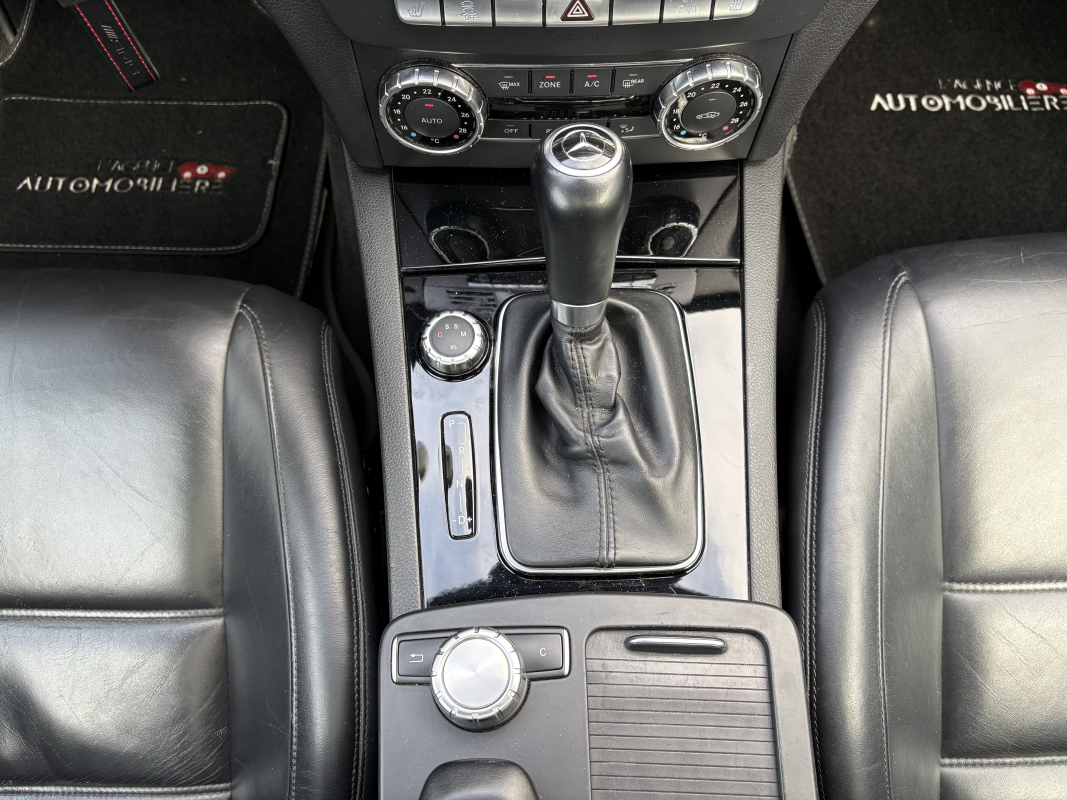 Mercedes Classe C — 25
