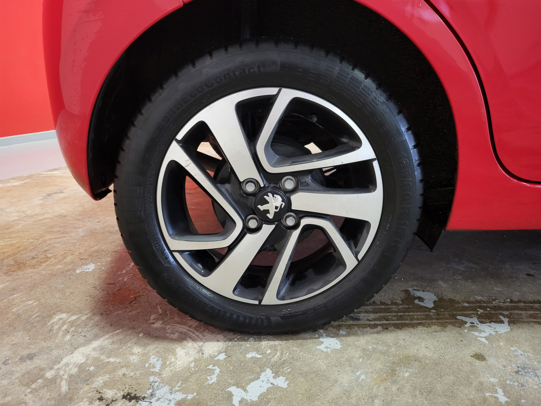 Peugeot 108 — 9