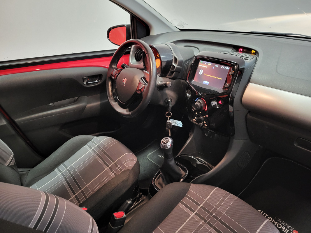 Peugeot 108 — 16