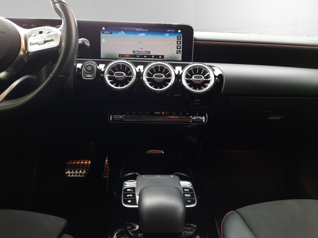 Mercedes Classe A — 17