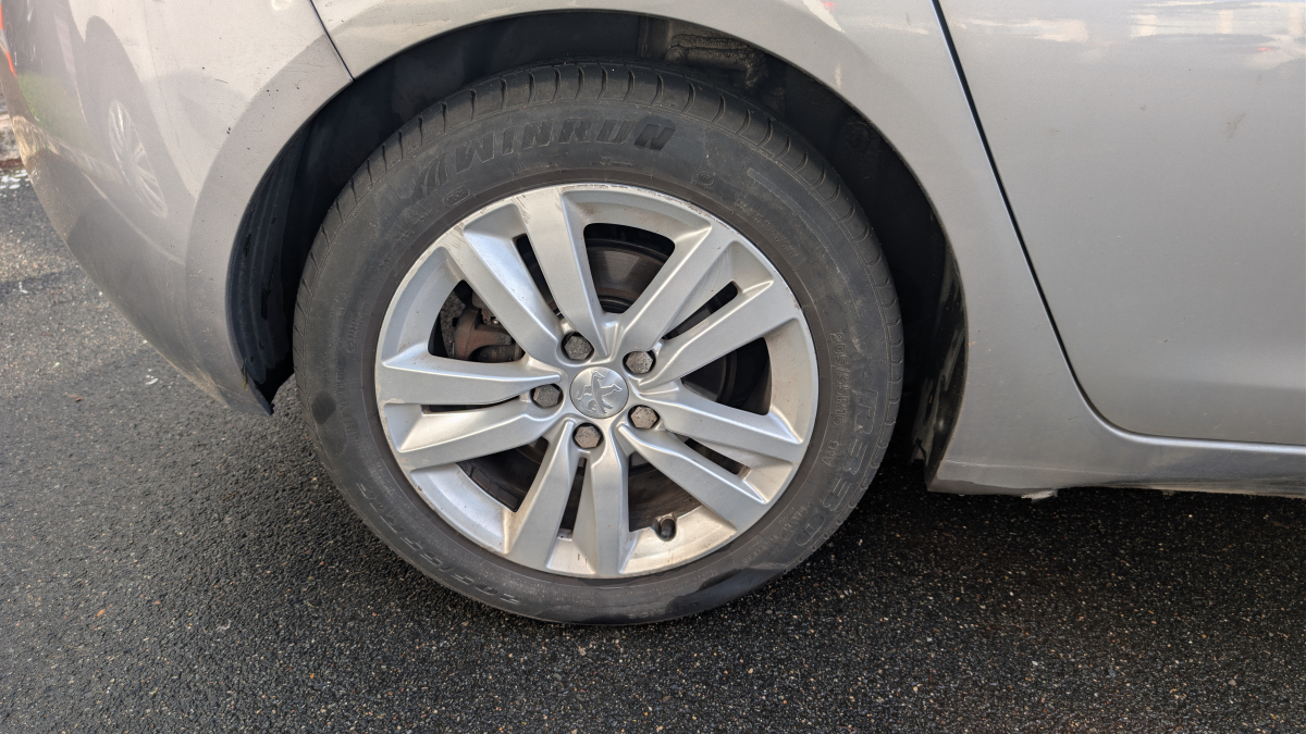 Peugeot 308 — 17