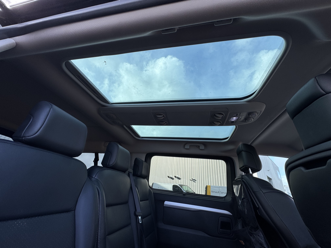 Opel Zafira Life — 25