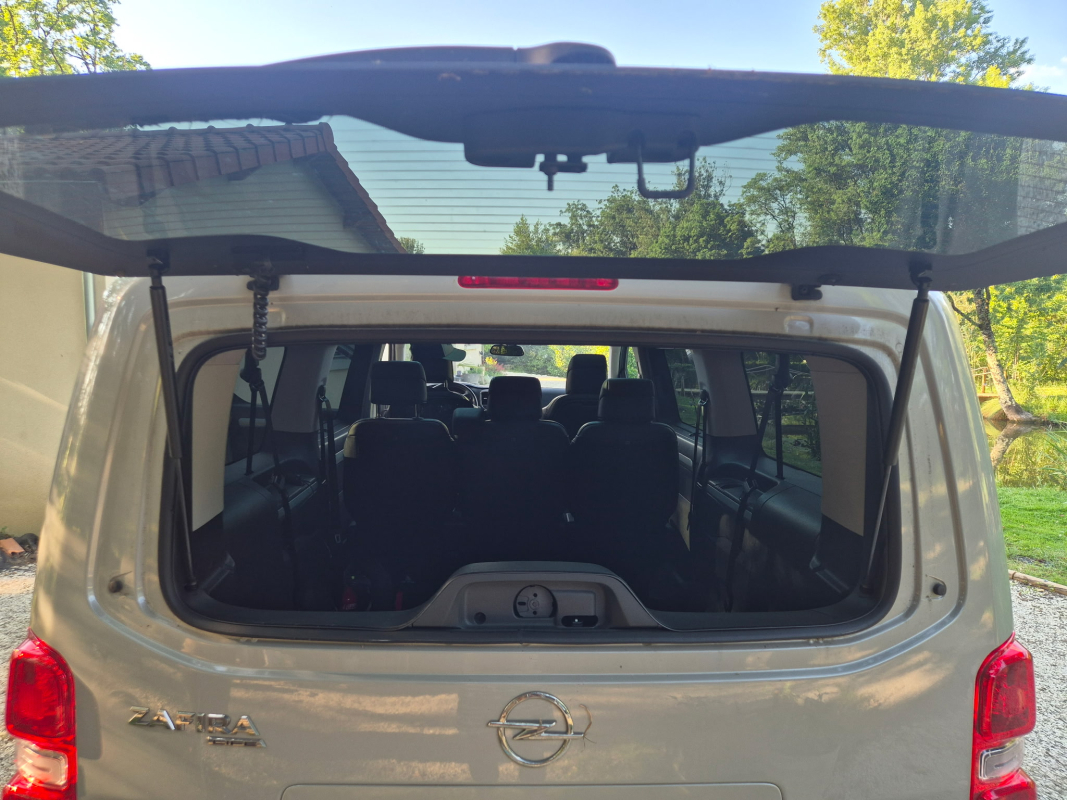 Opel Zafira Life — 29