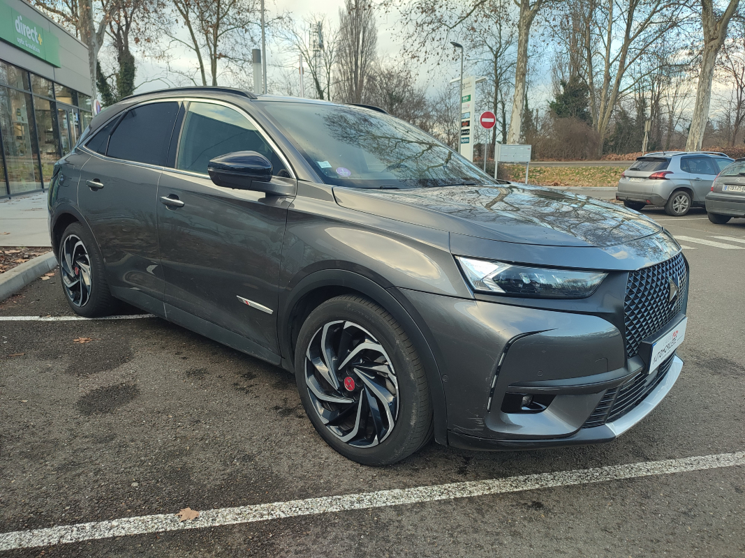 DS DS7 — 7
