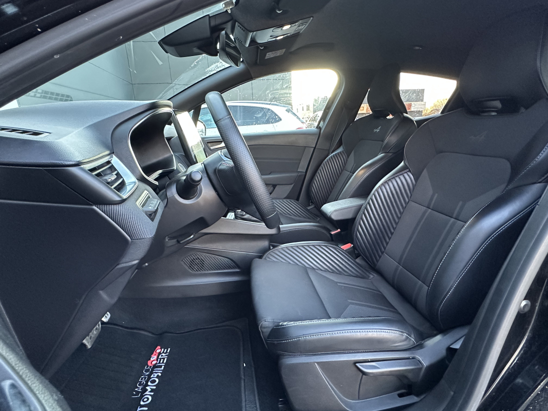 Renault Clio — 7