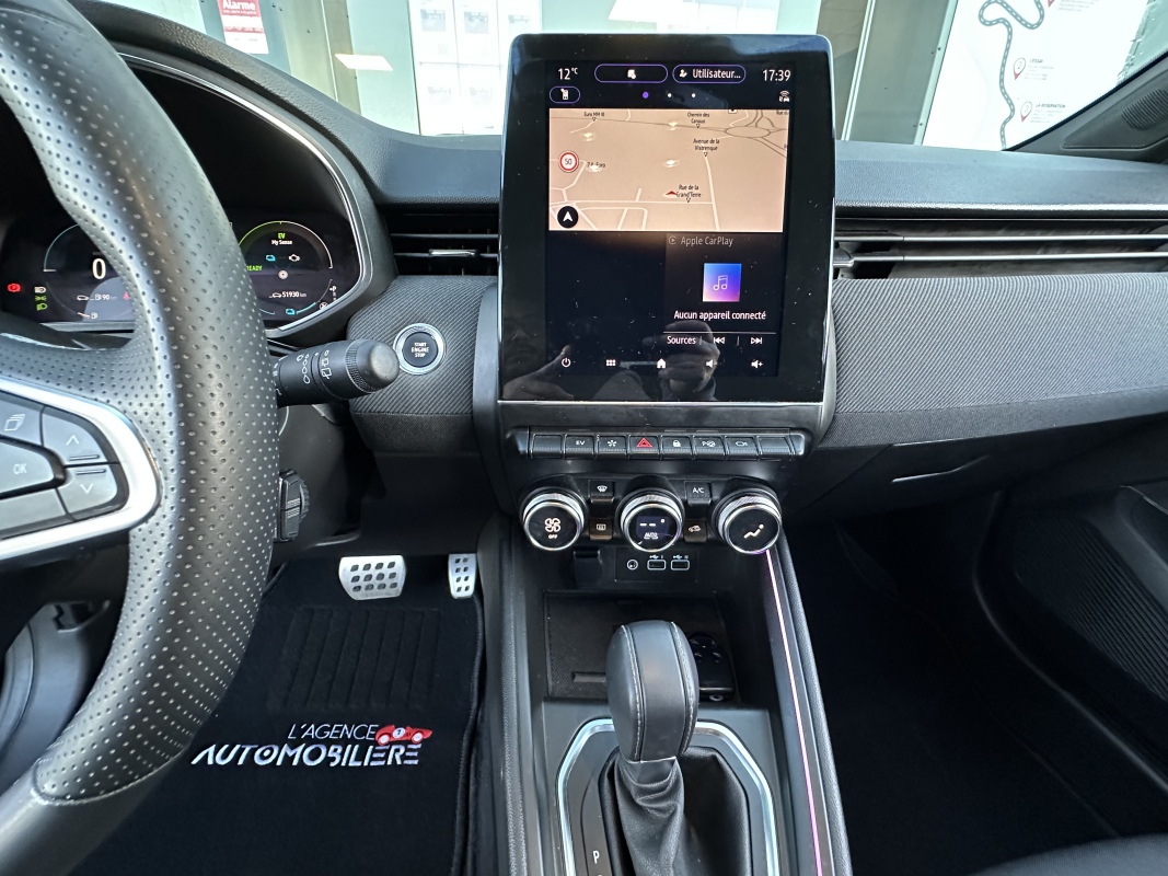 Renault Clio — 13
