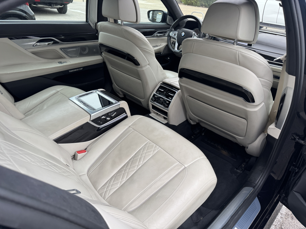 Bmw Série 7 — 26