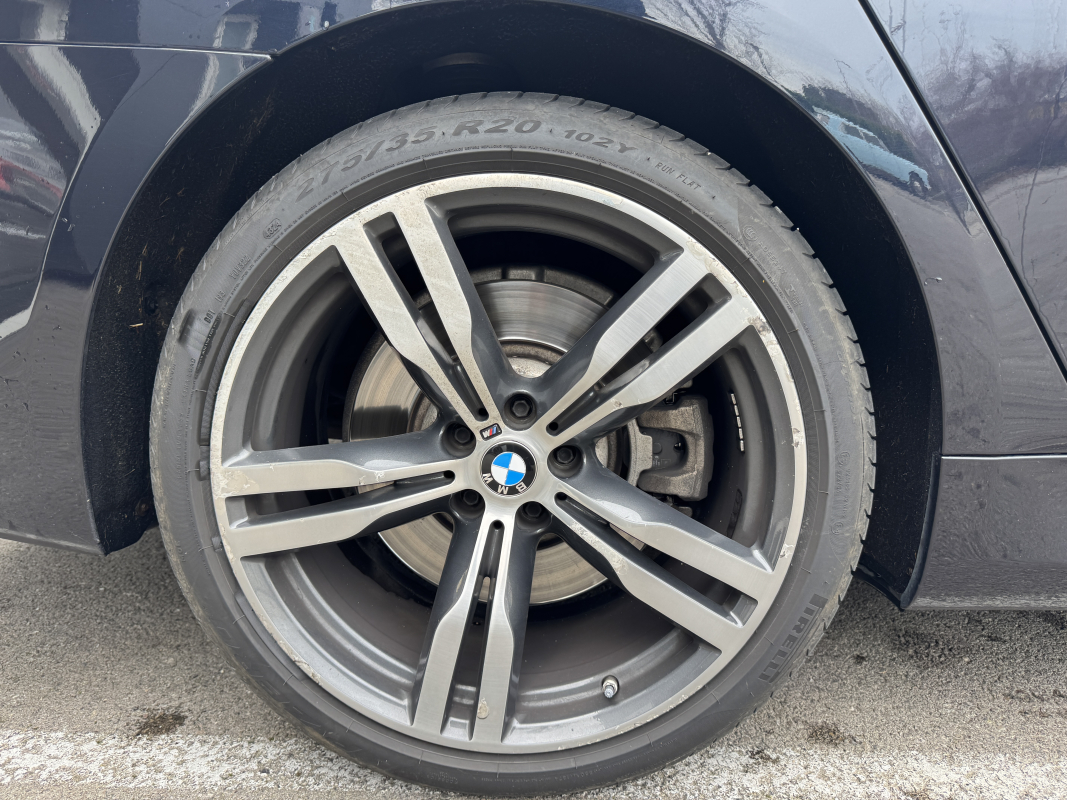 Bmw Série 7 — 32